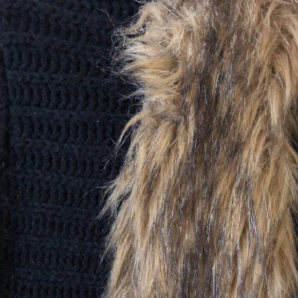 Thick Faux Fur winter cardigan - Picture 2 of 4